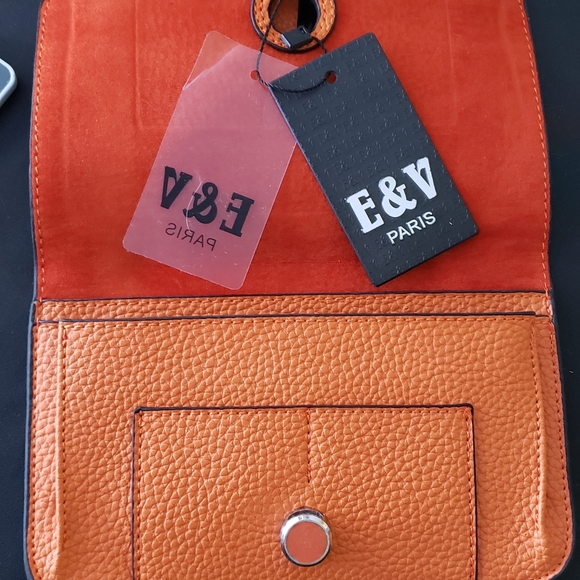 Leather Wallet - Picture 4 of 8